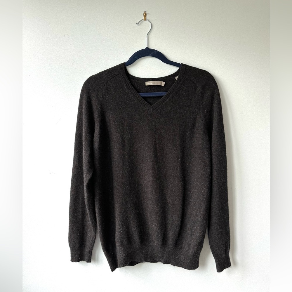 VINCE Cashmere V-Neck Sweater